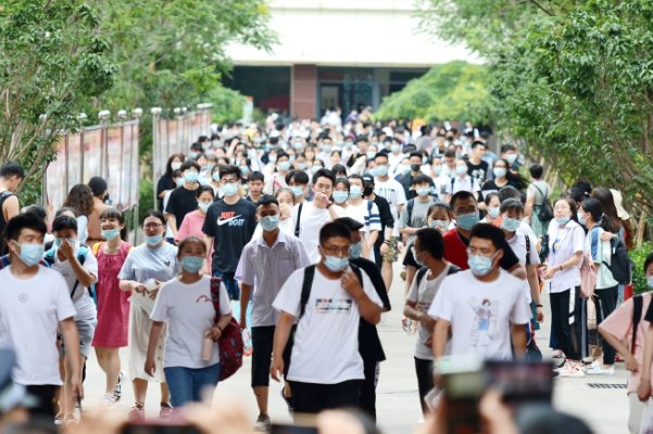 儿子明天就高考了,作为家长能说些什么话?