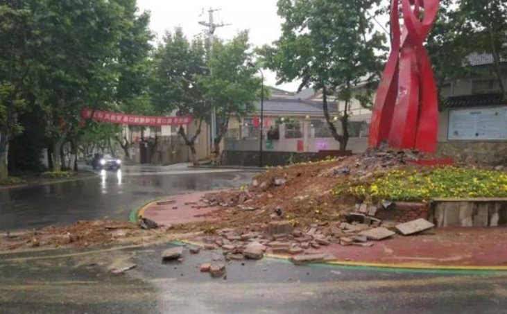 江苏宜兴出现重大命案，嫌疑人为何狠心杀害前妻和女儿？