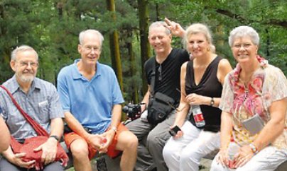 怎么用英文称呼40或50岁的外国老太太？