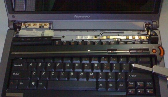 请问有谁知道联想天逸f41笔记本键盘的拆卸,安装方法