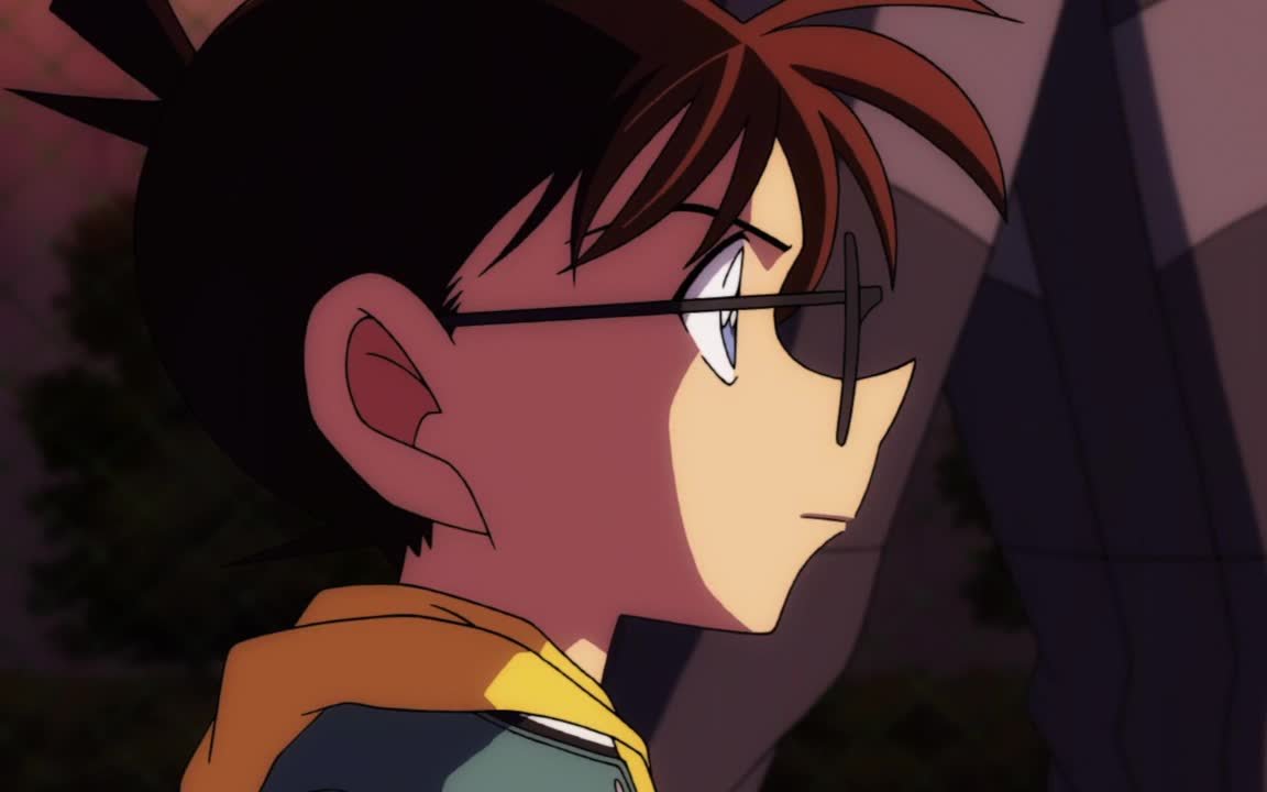 《名侦探柯南》浴室密室事件中凶手怎样在密室杀人的？证据、动机是什么？