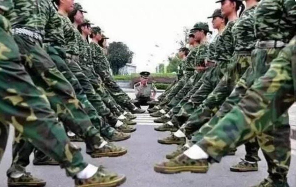 保安训练疯狂顺拐,顺拐应该如何纠正?