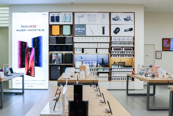 厦门一手机店被5名少年洗劫，他们是如何进行作案的？