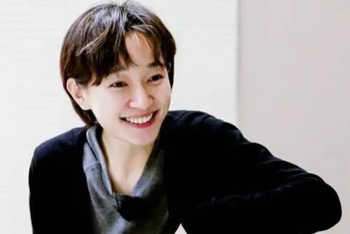 焦恩俊和焦俊艳是什么关系？