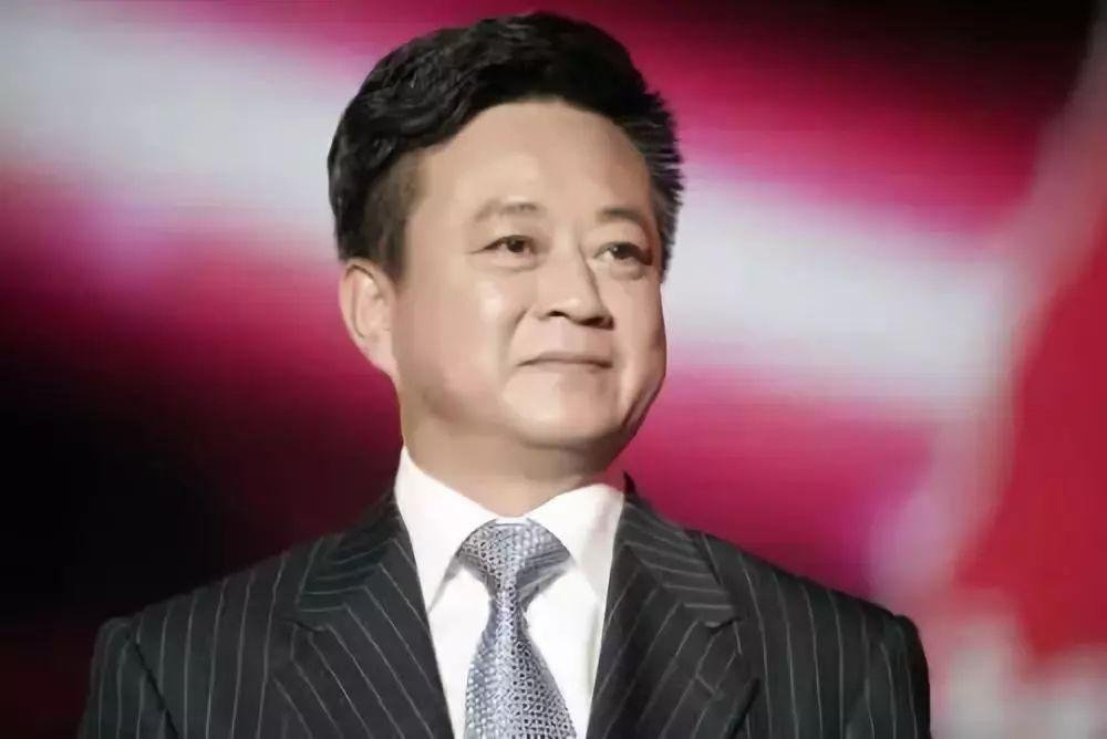 14年前，央视春晚的“黑色三分钟”，到底是怎么回事？