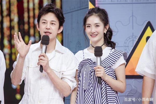 何炅“出柜”传闻被热议，他到底得罪了谁？