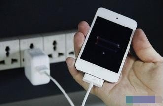 苹果手机的中心键不管用怎么办？