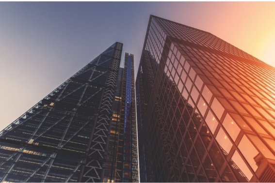 描写高楼大厦的优美句子