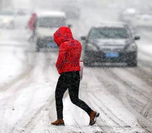 年末寒潮侵袭，本轮寒潮为啥南方降雪比北方明显？