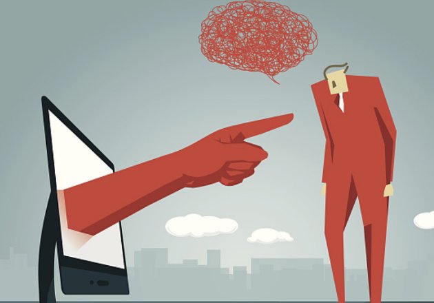 东航乘客家属遭攻击，退票者被批“吃人血馒头”，网络暴力有多可怕？