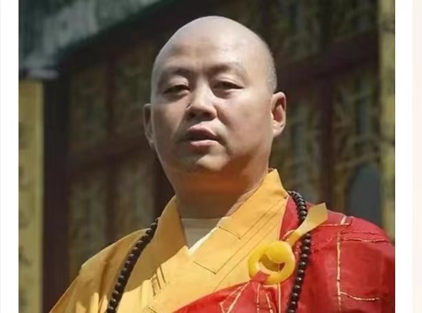 玄奘寺住持传真法师社交账号被曝，他的社交状态暴露出了哪些问题？