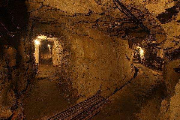 世界各地发现神秘入口，地下文明存在有哪些科学依据？