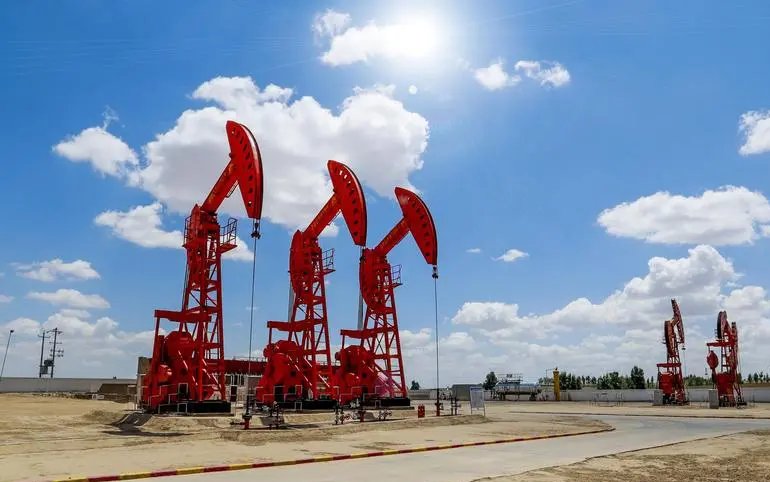 一天近40万美元，LNG船运费创下新高，为何价值如何之高？