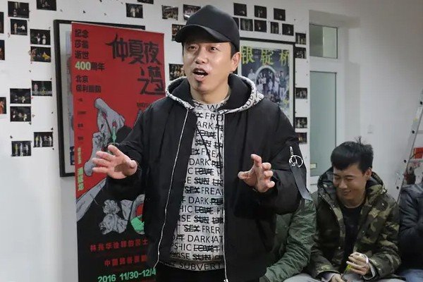 冯巩老师收过哪些徒弟，都是谁？他们现在发展得怎么样？