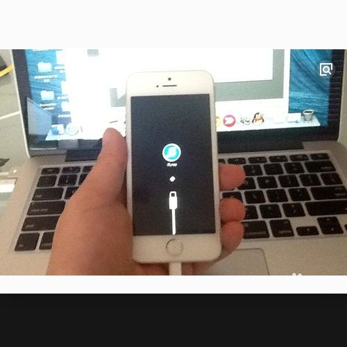 苹果手机突然显示要连接itunes怎么办?