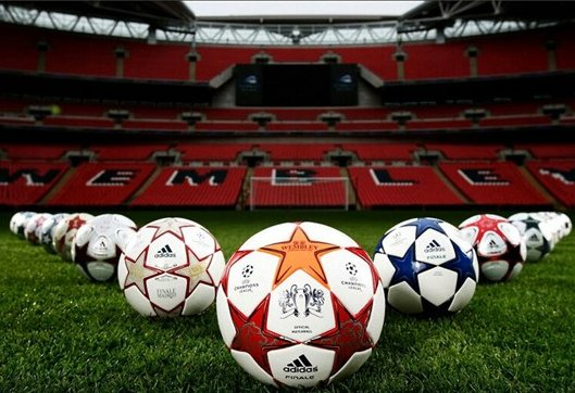 瑞士和喀麦隆足球哪个厉害