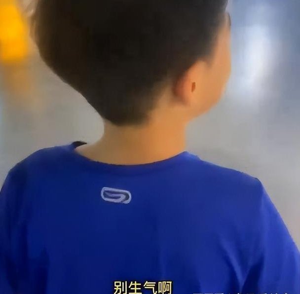 小男孩发现天文馆错误百出气到暴走！科技馆对此作何态度？