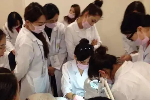 哪里的纹绣培训比较好