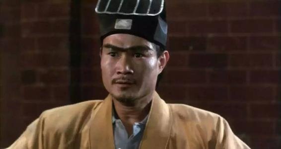 《僵尸道长2》和《僵尸道长1》剧情一样吗？