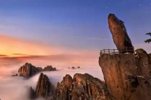 描写天狗望月的句子怎么写