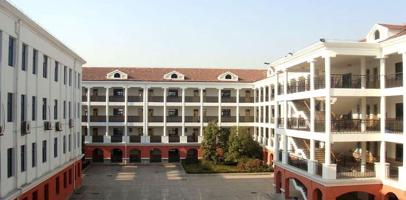 南京航海技术学校的学校简介