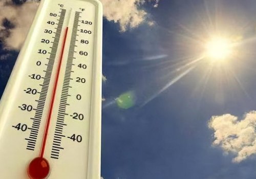 高温42度，四川达州热得电线冒烟了！如何减少高温带来的危害？