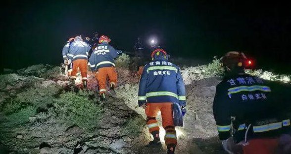 残运会的冠军黄关军在甘肃马拉松遇难了，此次事故还带走了哪些人的生命？