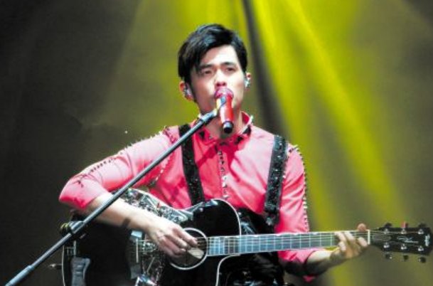 网友催更新专辑,周杰伦晒出新歌歌词,他现在为何很少创作新歌了?