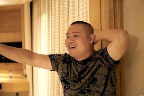 辗转多年寻找“一饭之恩”恩人的小岳岳是多知恩图报的人？