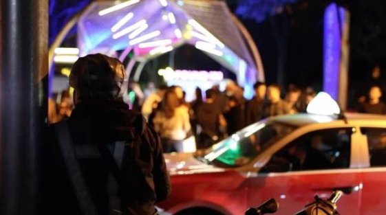 女子睡3小时打5份工，买下2套房，她的日常生活是啥样？