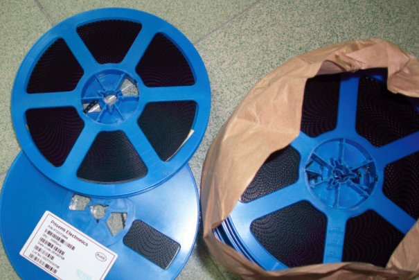 贴片三极管怎样代换？