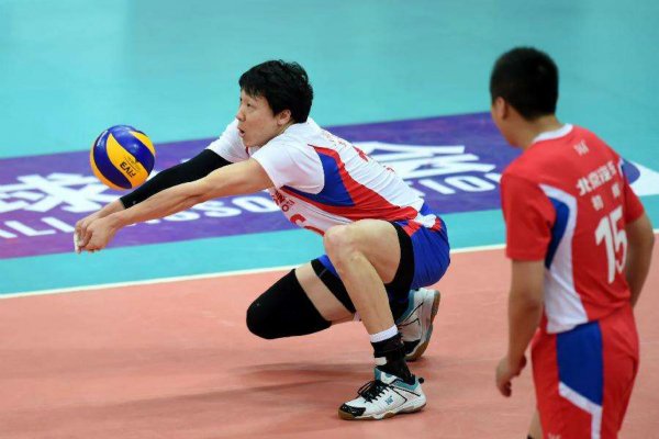 排球中的黄牌和红牌分别是什么意思啊？