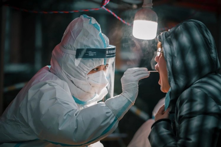 江西一对夫妻来沪看病后流浪街头,他们这段时间是怎样过来的?