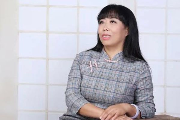 王雪冰妻子宗路路资料