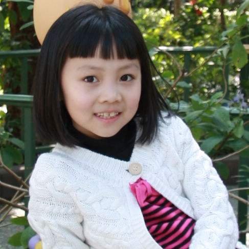 五星红旗迎风飘扬，胜利歌声多么响亮 是什么歌？