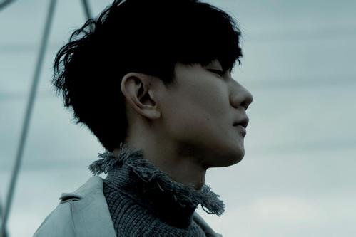 谁还记得是谁先说永远的爱我 这是哪首歌的歌词