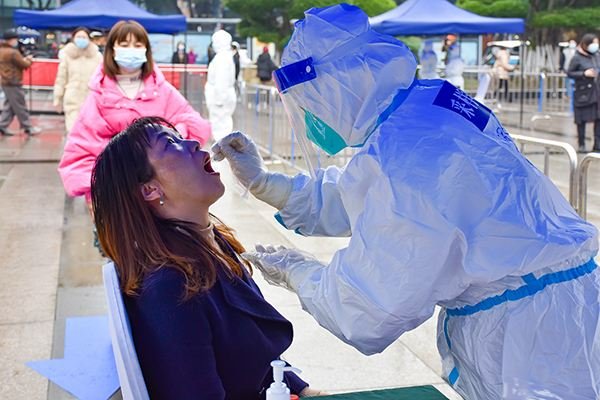 核酸检测会出现假阳性，是什么原因导致的？测出假阳性该怎么办？