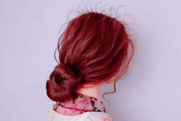 有没有那种软件是根据你脸型五官,推荐适合你的发型设计