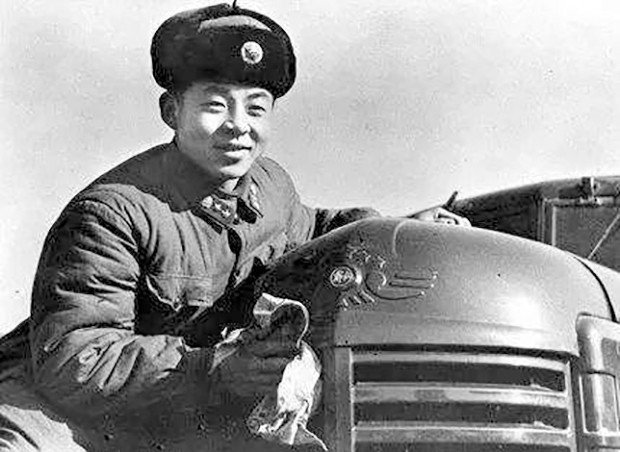 路灯品格是什么？