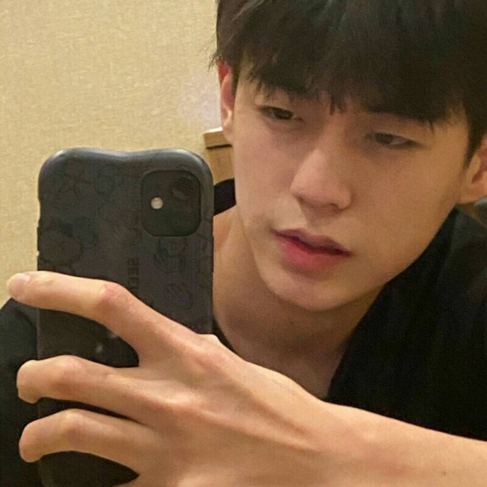 余庆伟的店铺叫什么