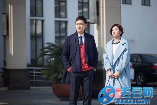 隐形的翅膀的剧情简介