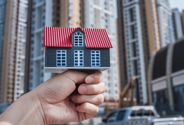 百城房价环比继续下跌，房价疲软的背后反映了哪些问题？