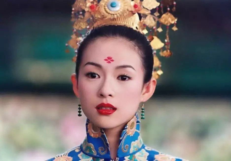 南京重现传统落梅妆，这种妆容为何再次流行了起来？