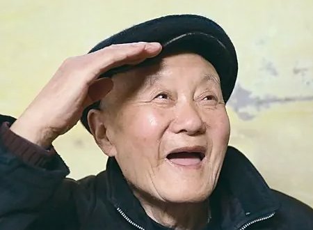 八位共和国勋章获得者事迹是什么