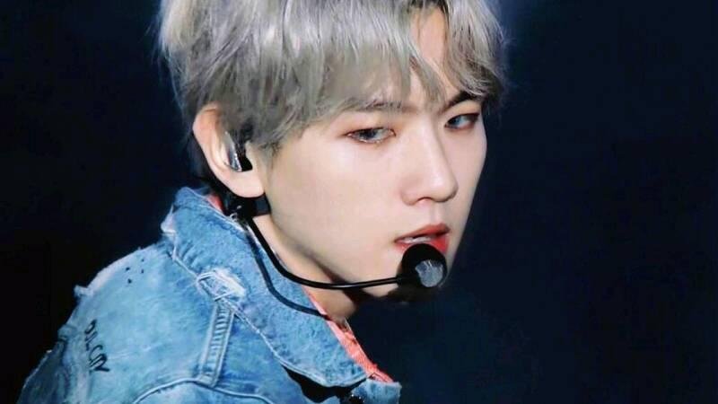 EXO摸头照只剩边伯贤、吴世勋了，这是这个组合怎样的一种传统？