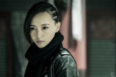 盗墓笔记原著阿宁变成蛇人是怎么回事 她为什么做当人蛇