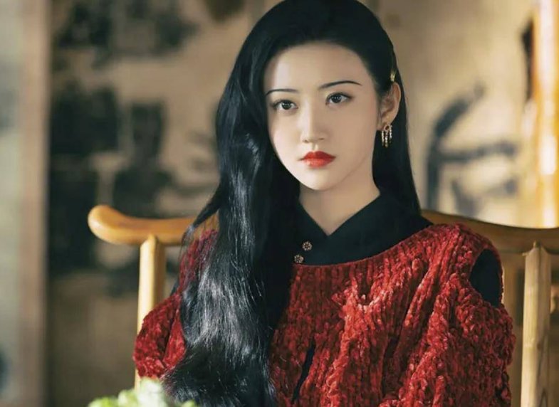 《司藤》作者尾鱼否认坐牢传闻，已委托律师进行取证，你怎么看？