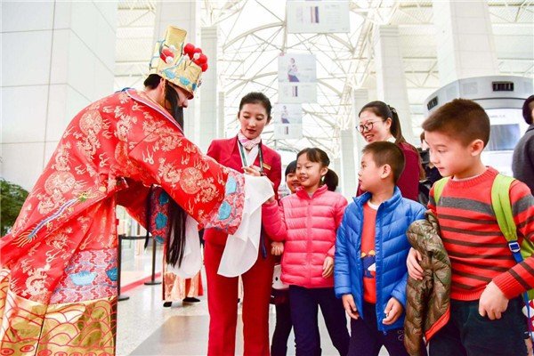 纠结，究竟是初四迎财神还是初五迎财神