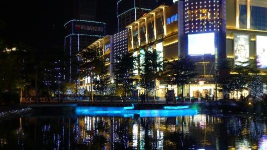 深圳海岸城有什么好玩的， 介绍介绍