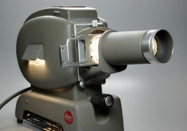 幻灯机的成像原理